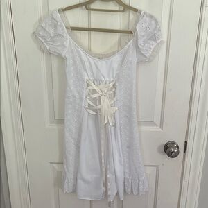 Daisy LTD White Ruffled Lace dress